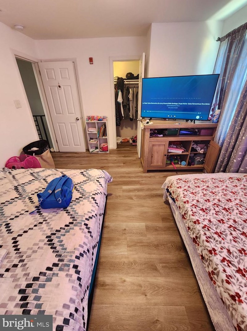 565 Van Kirk St, Philadelphia PA 19135-4011 exterior