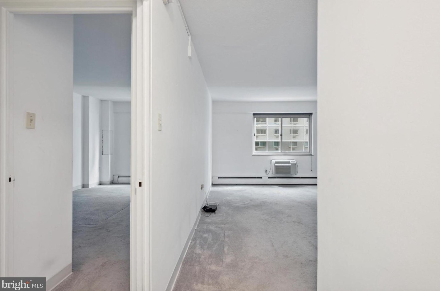 1900 John F Kennedy Blvd, Philadelphia PA  19103-1126 exterior