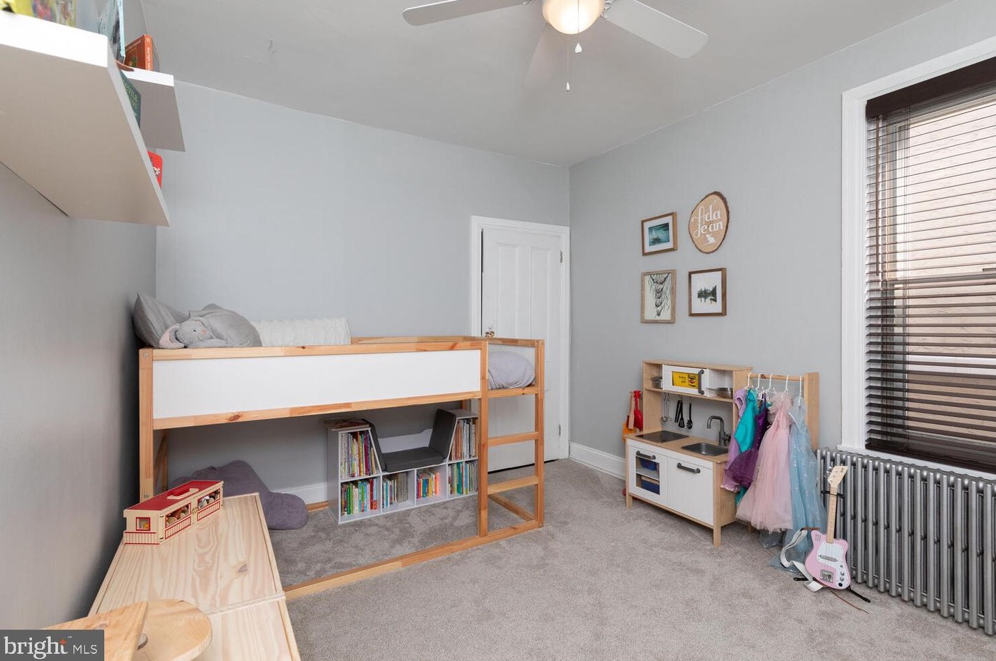 3424 Indian Queen Ln, Philadelphia PA 19129-1520 exterior