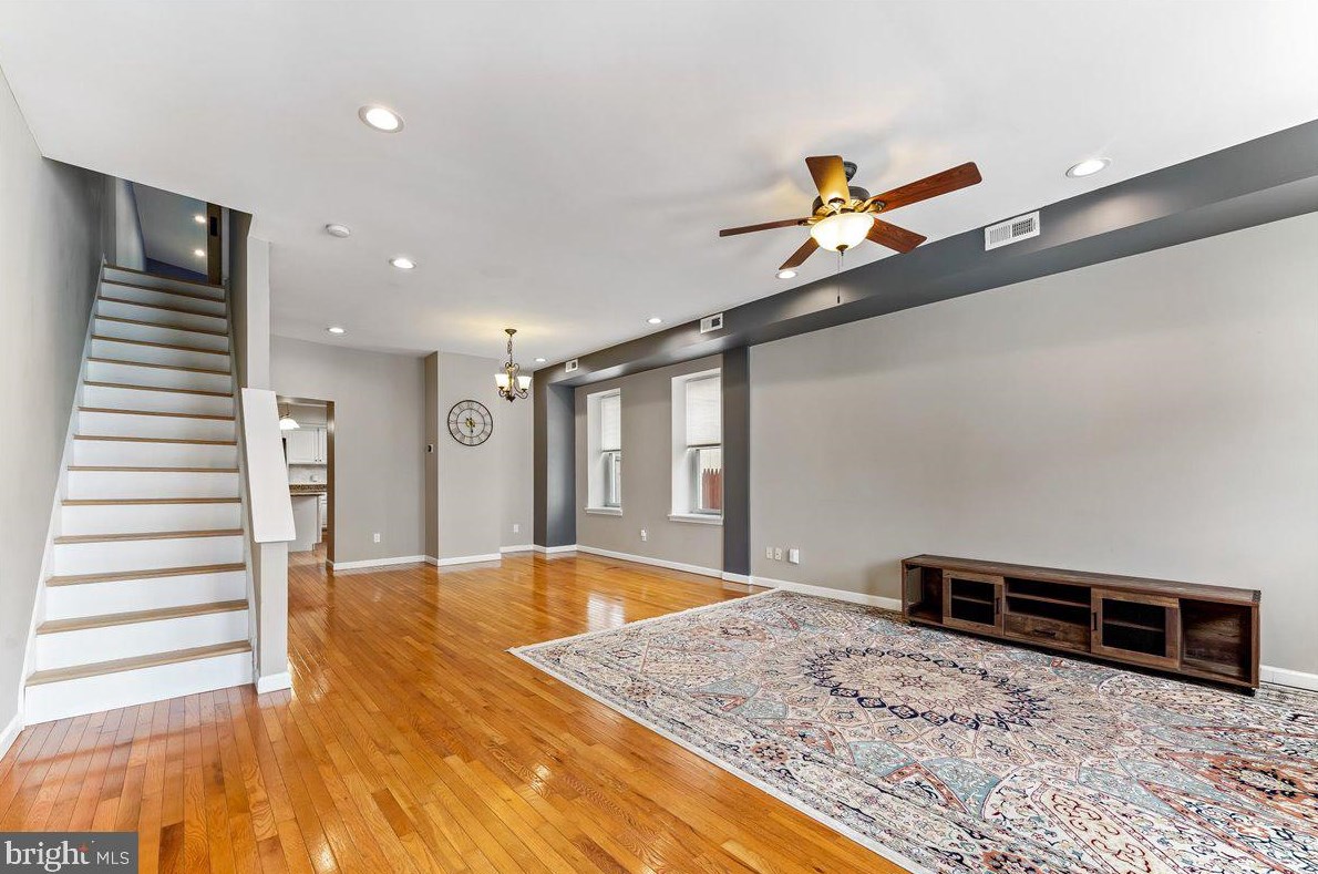 4114 Pechin St, Philadelphia PA  19128-3514 exterior
