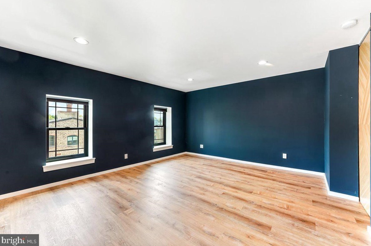 4114 Pechin St, Philadelphia PA  19128-3514 exterior