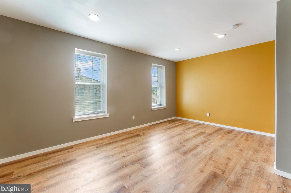 4114 Pechin St, Philadelphia PA  19128-3514 exterior