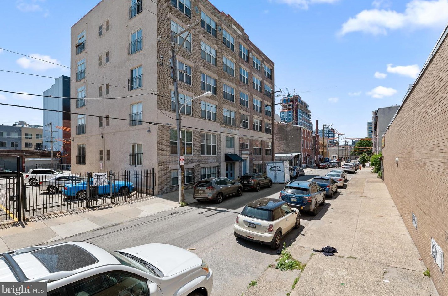 1220 Buttonwood St, Philadelphia PA  19123-3603 exterior