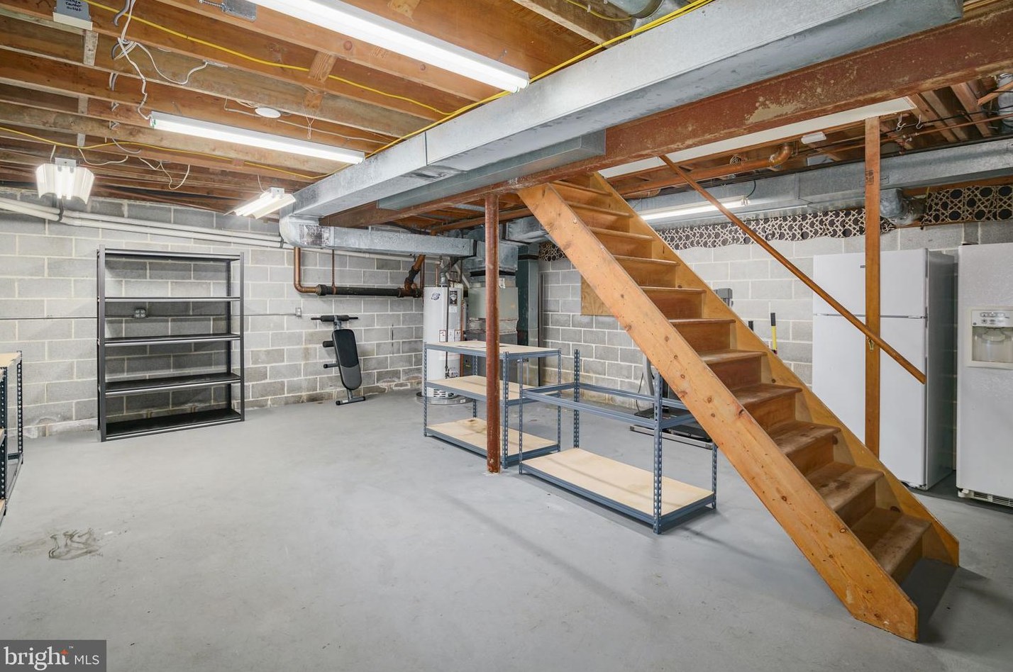 10 Station Ln, Philadelphia PA  19118-2939 exterior