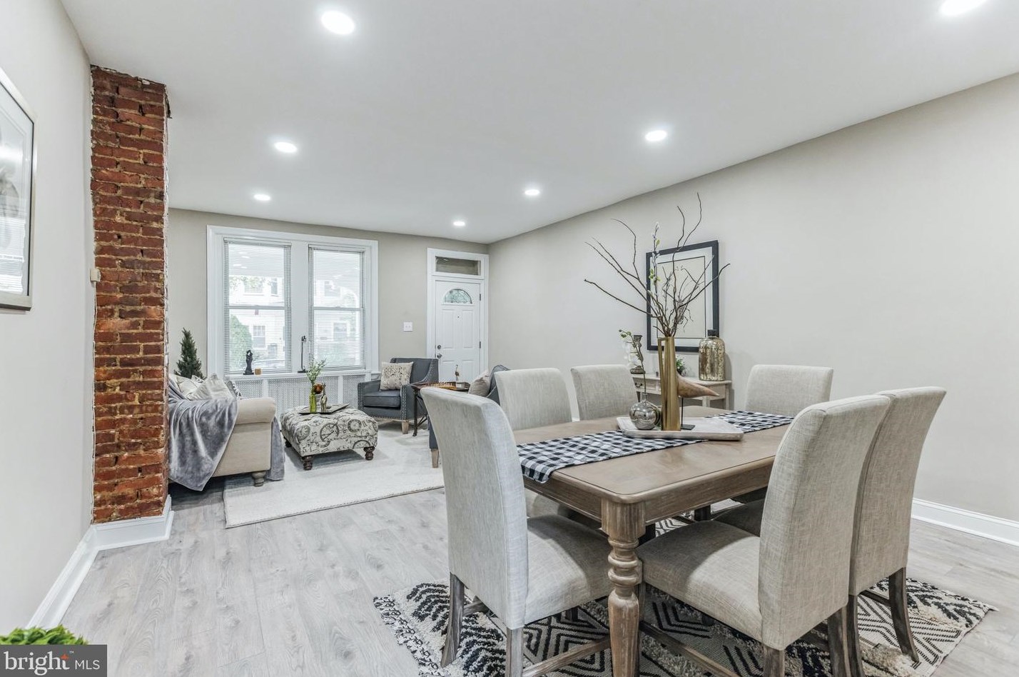 5522 7th St, Philadelphia PA 19120-2709 exterior