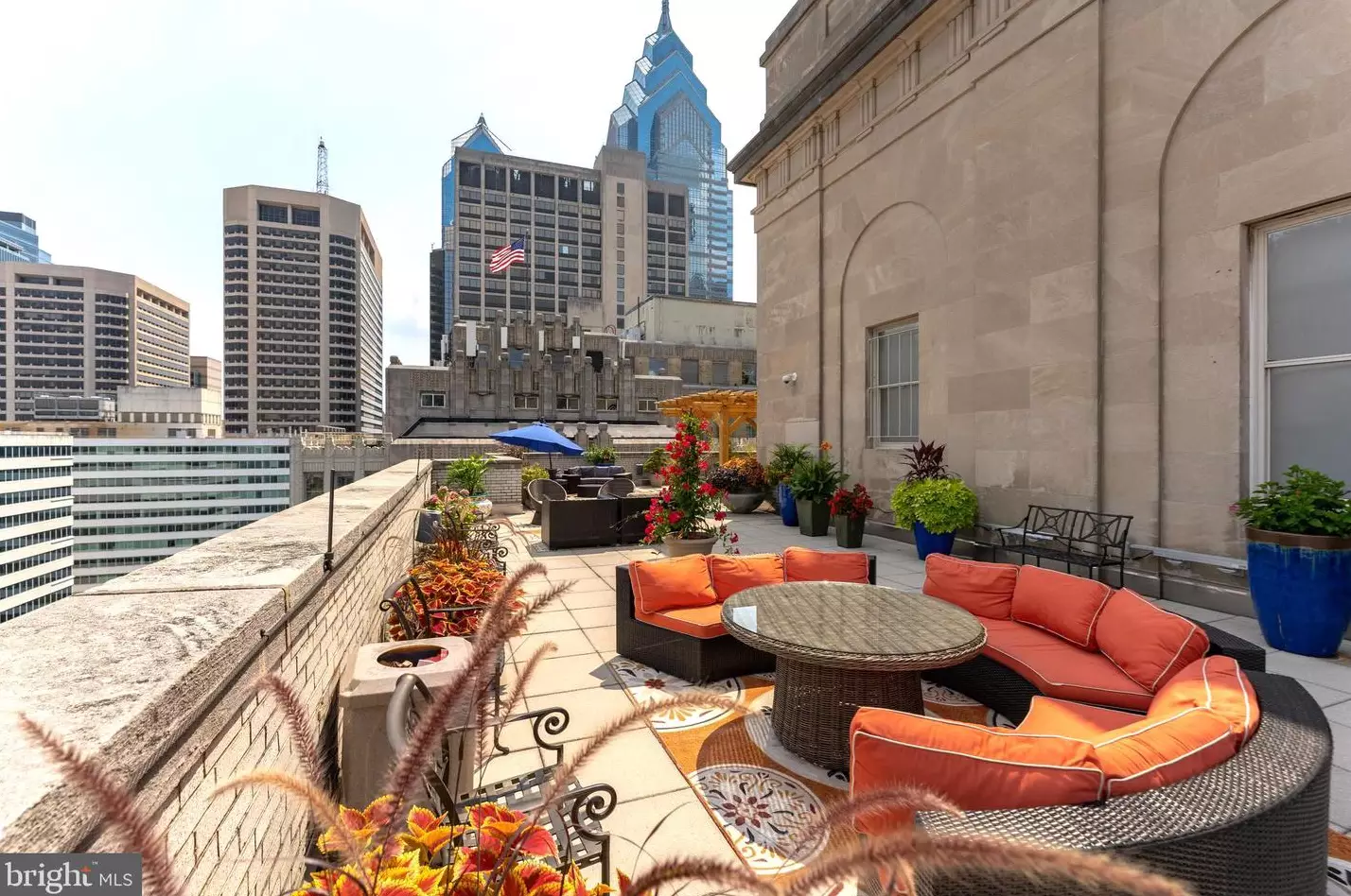 1600 Arch St, Philadelphia PA  19103-2028 exterior