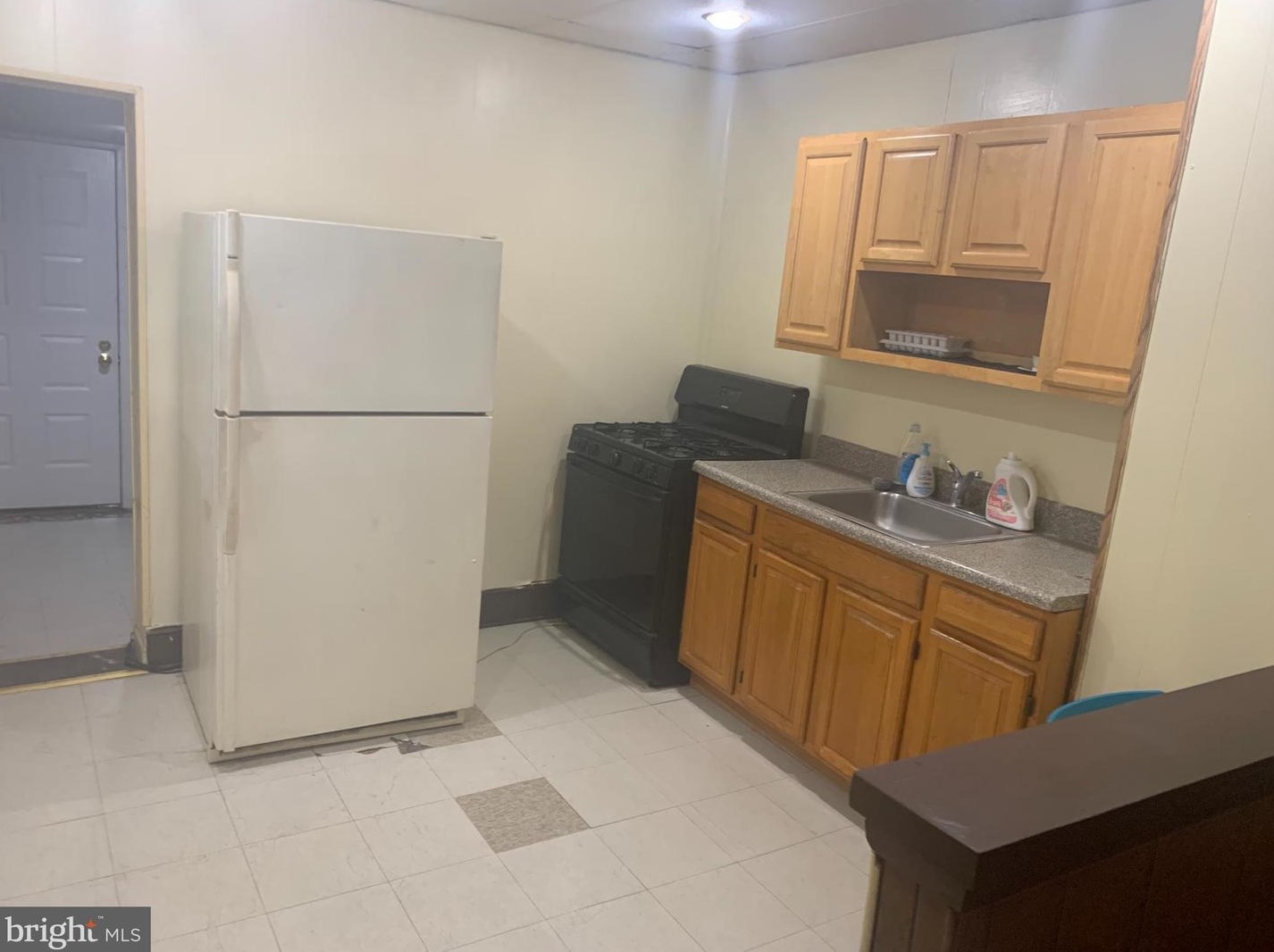 2238 Felton St, Philadelphia PA  19142-2306 exterior