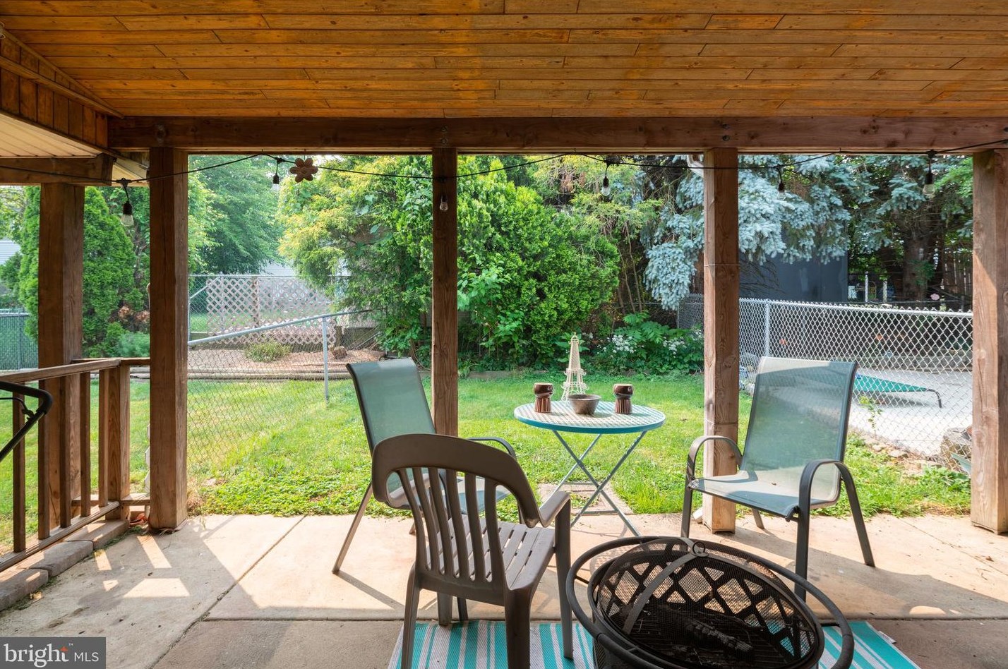 12727 Verda Dr, Philadelphia PA  19154-2045 exterior