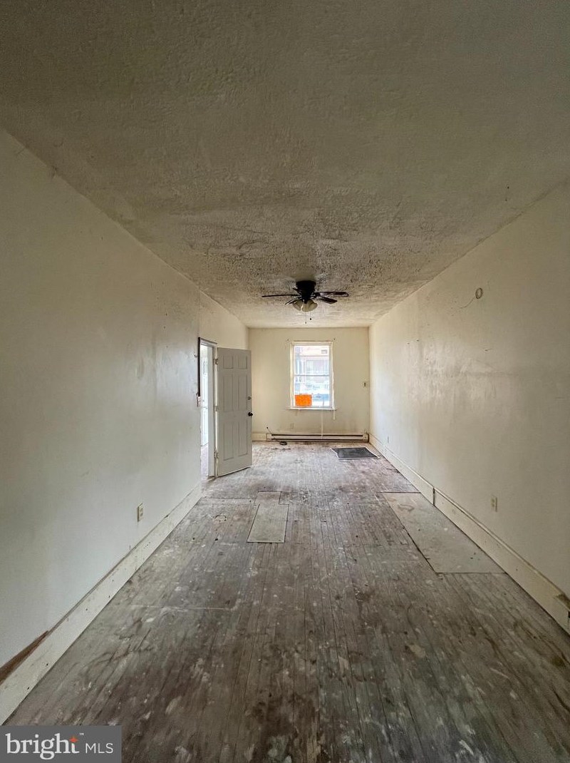 1216 Venango St, Philadelphia PA 19140-4010 exterior