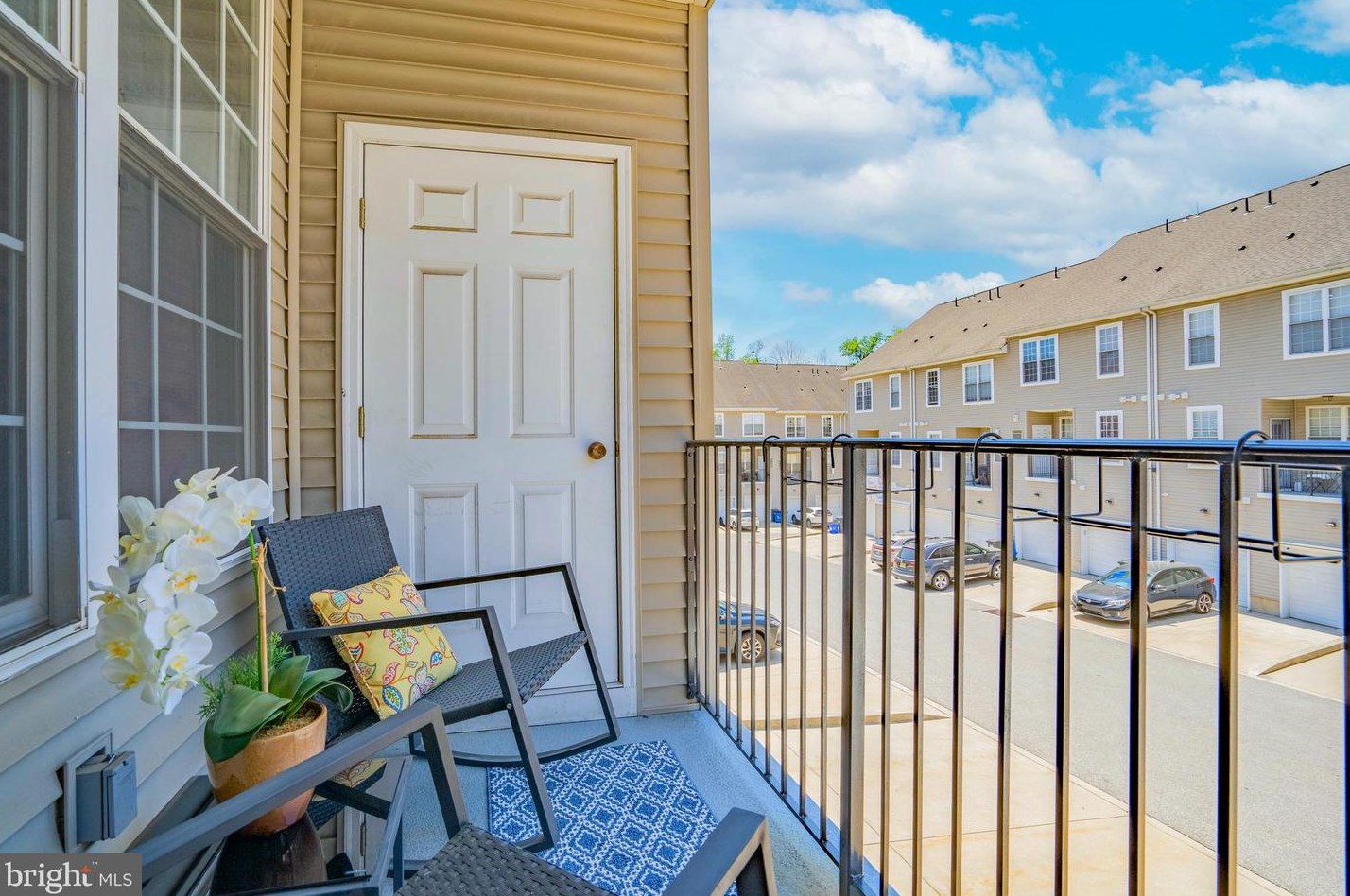 30 Brewerytown Ct, Philadelphia PA 19121-4431 exterior