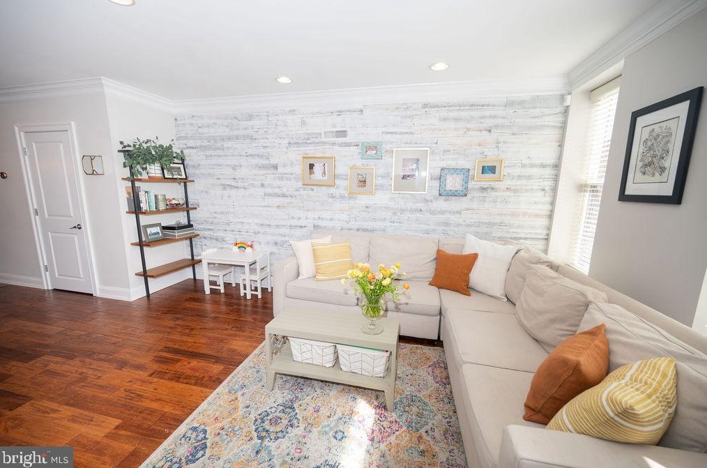 159 Mifflin St, Philadelphia PA 19148-1903 exterior