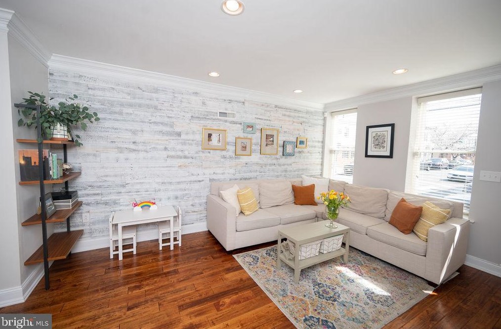 159 Mifflin St, Philadelphia PA 19148-1903 exterior