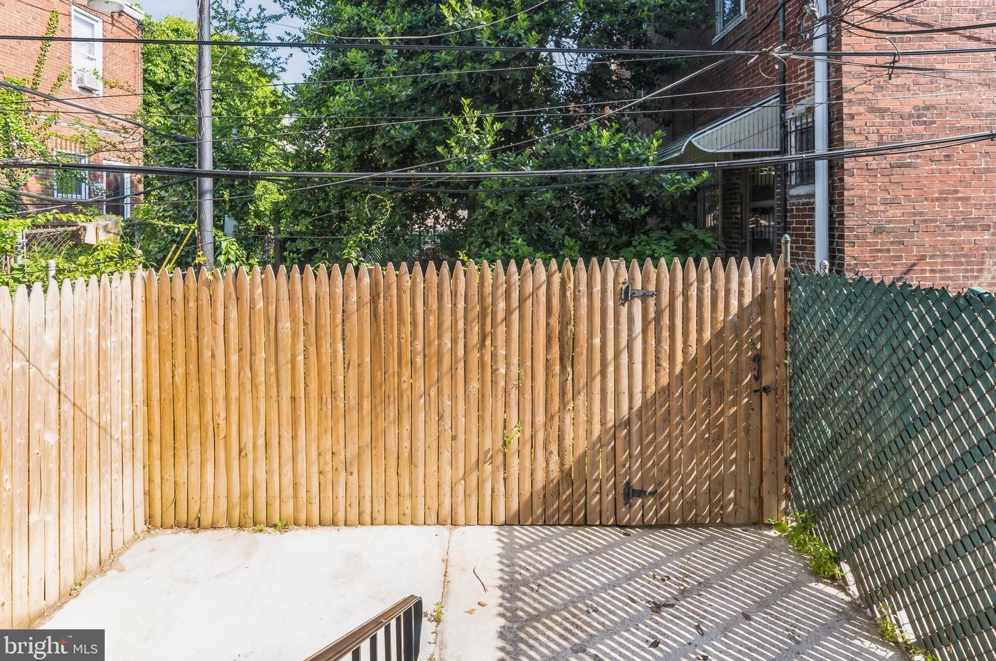 5709 Master St, Philadelphia PA  19131-3820 exterior