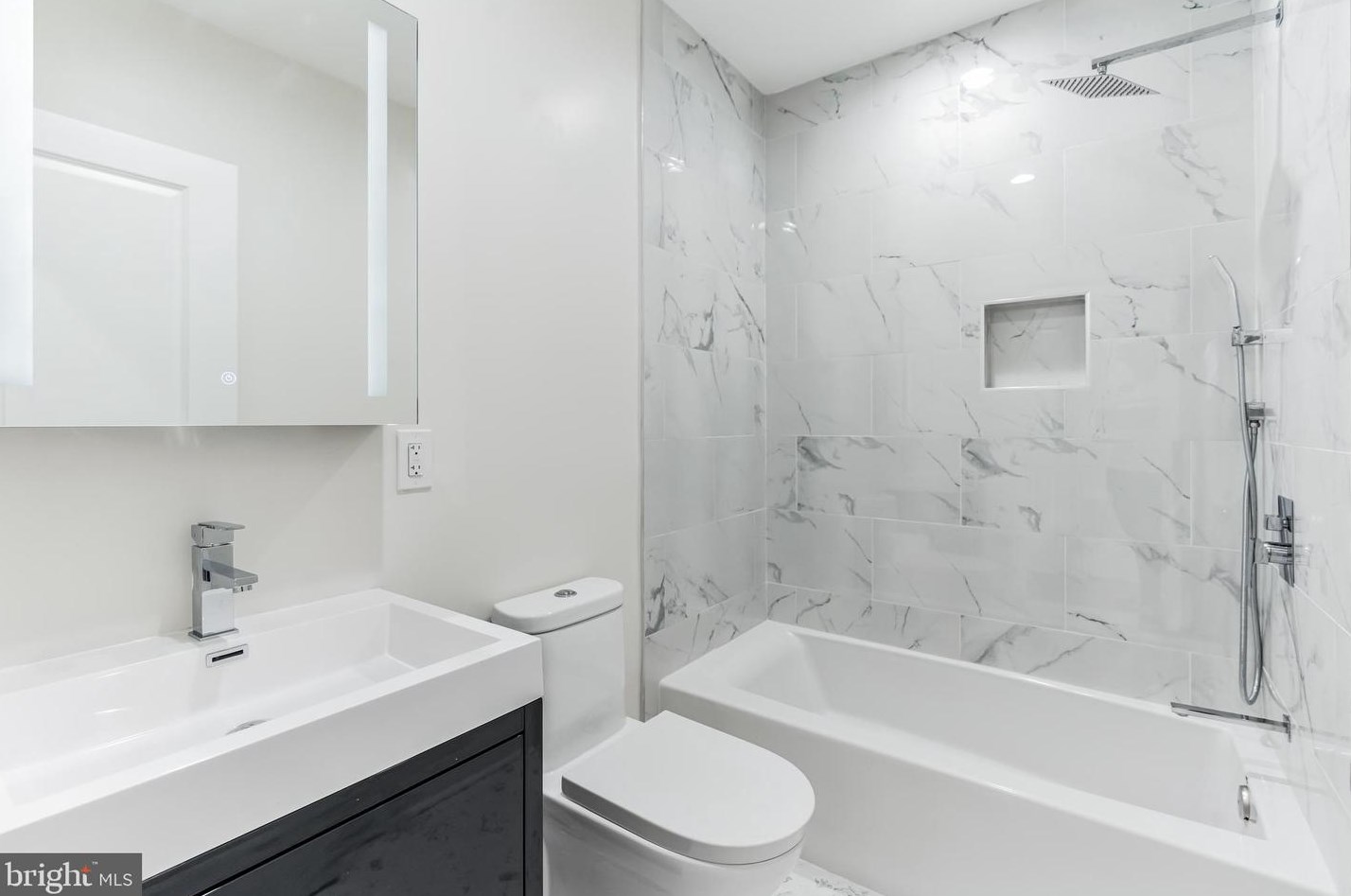 5709 Master St, Philadelphia PA  19131-3820 exterior