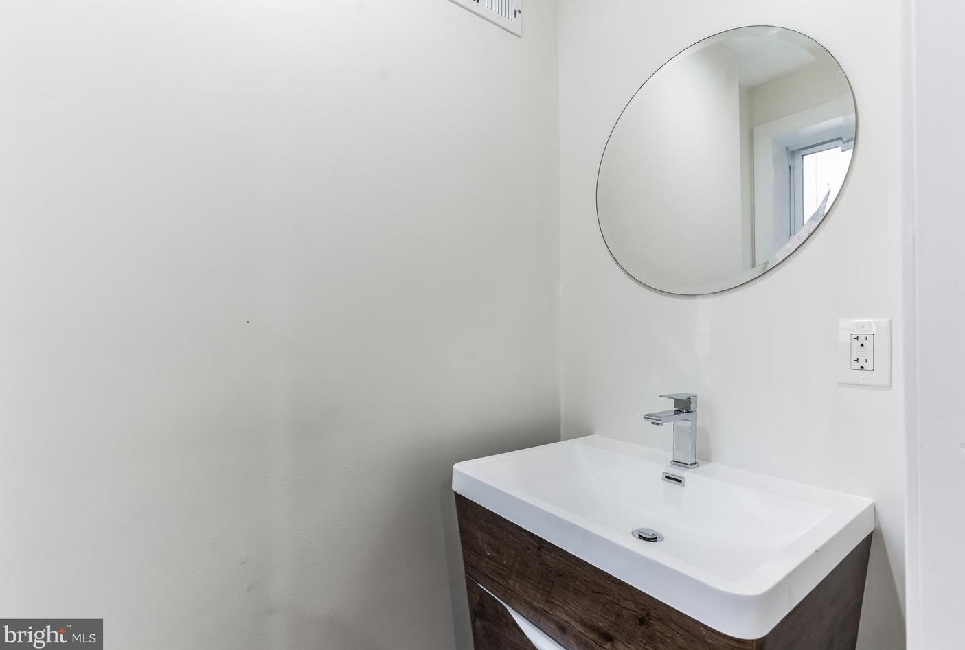 5709 Master St, Philadelphia PA  19131-3820 exterior