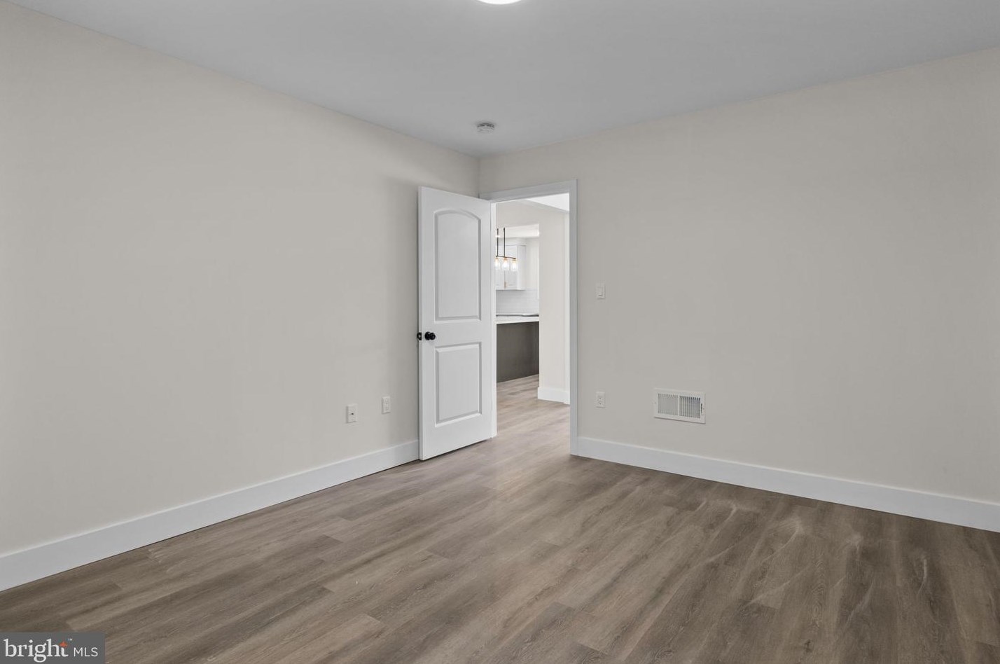 9312 Treaty Rd, Philadelphia PA  19114-3510 exterior