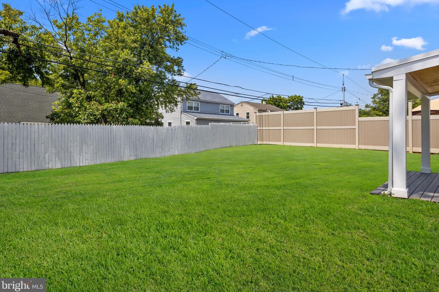 9312 Treaty Rd, Philadelphia PA  19114-3510 exterior