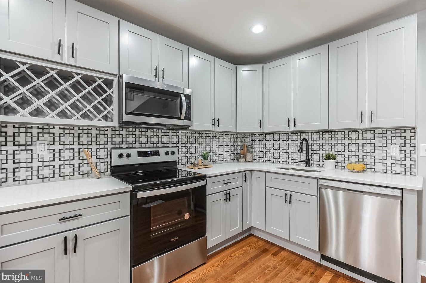1544 Stillman St, Philadelphia PA  19146-4408 exterior