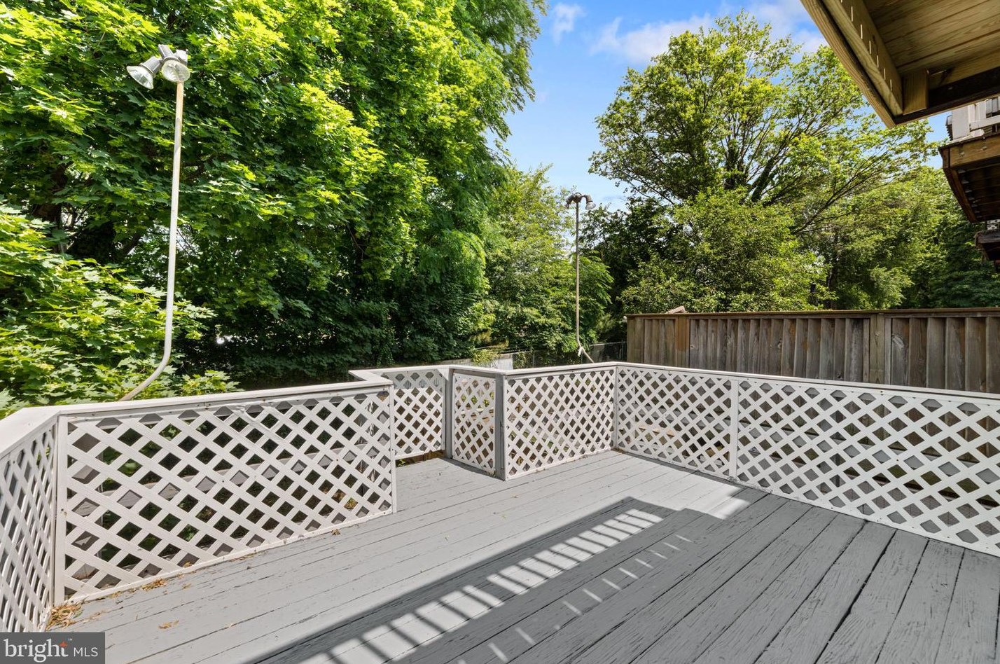 3579 Nottingham Ln, Philadelphia PA 19114-1403 exterior