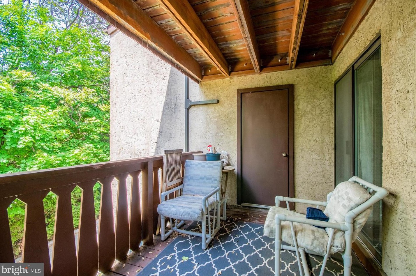 419 Shawmont Ave, Philadelphia PA 19128-4044 exterior