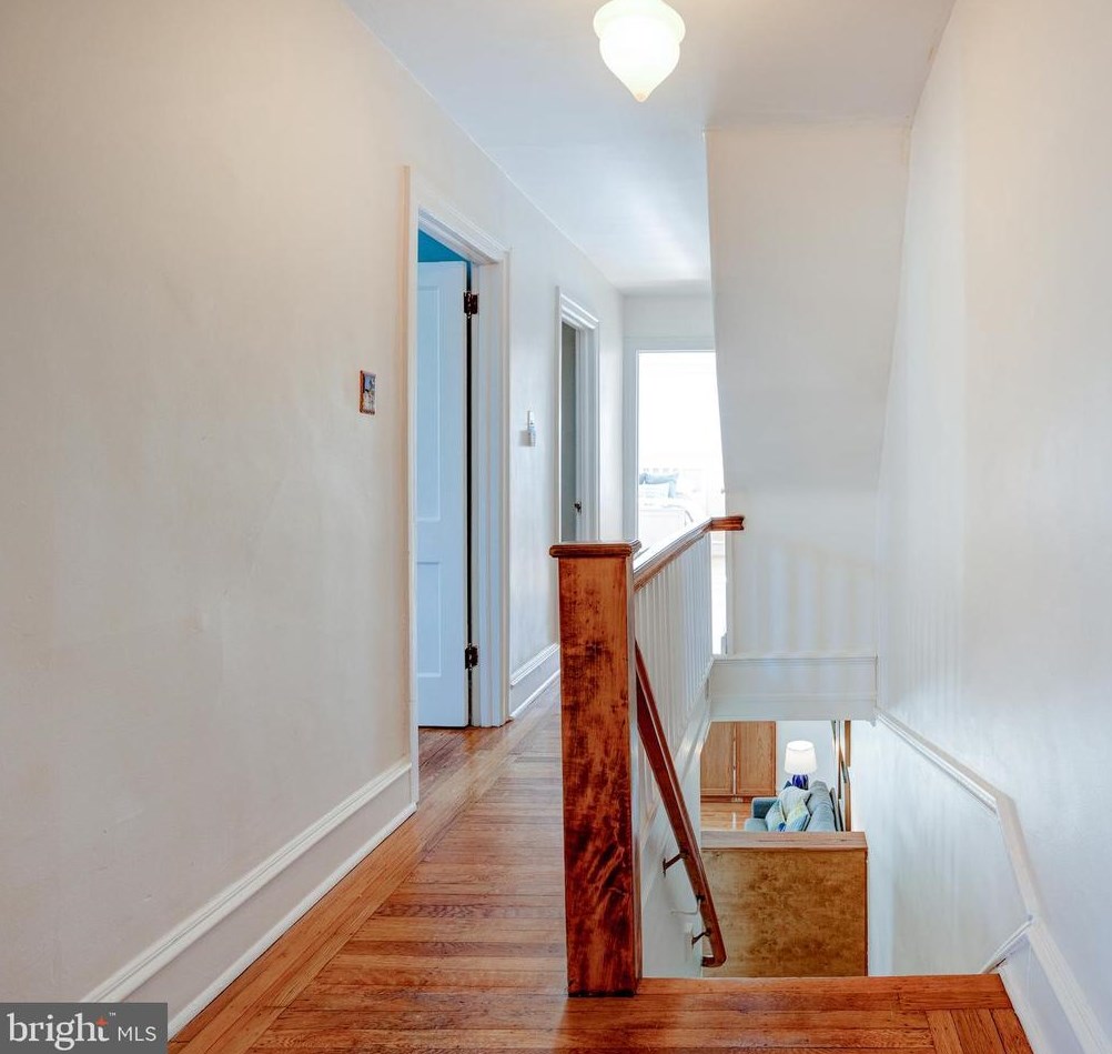 8413 Anderson St, Philadelphia PA  19118-2801 exterior