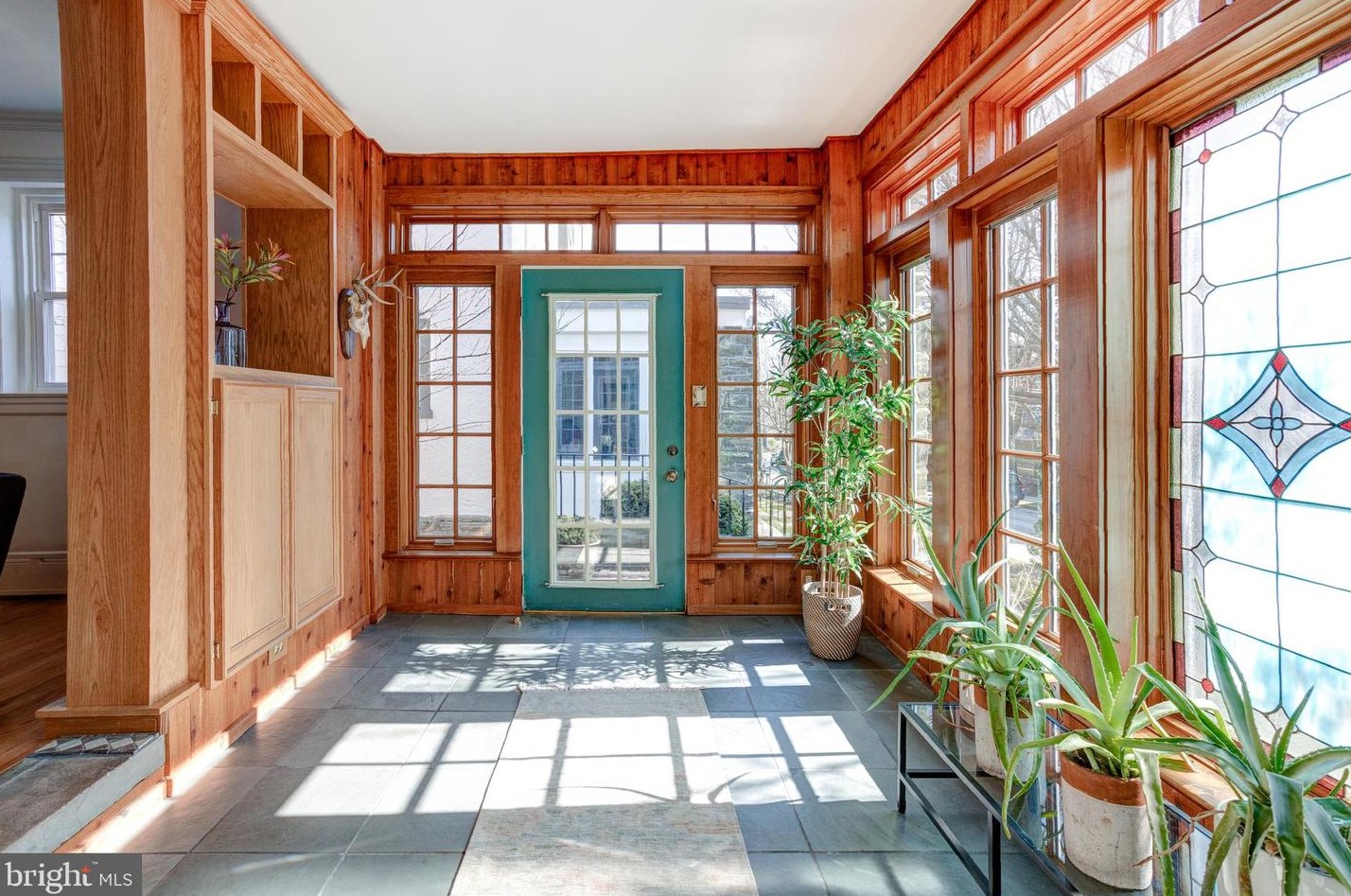 8413 Anderson St, Philadelphia PA  19118-2801 exterior