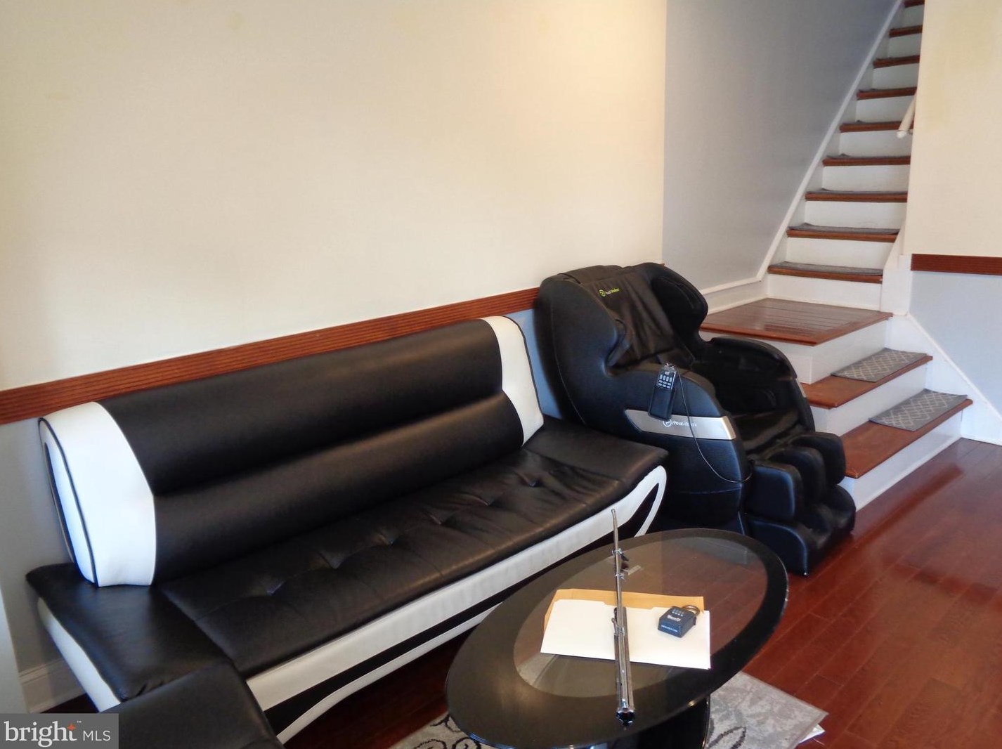 237 Somerville Ave, Philadelphia PA 19120-3223 exterior