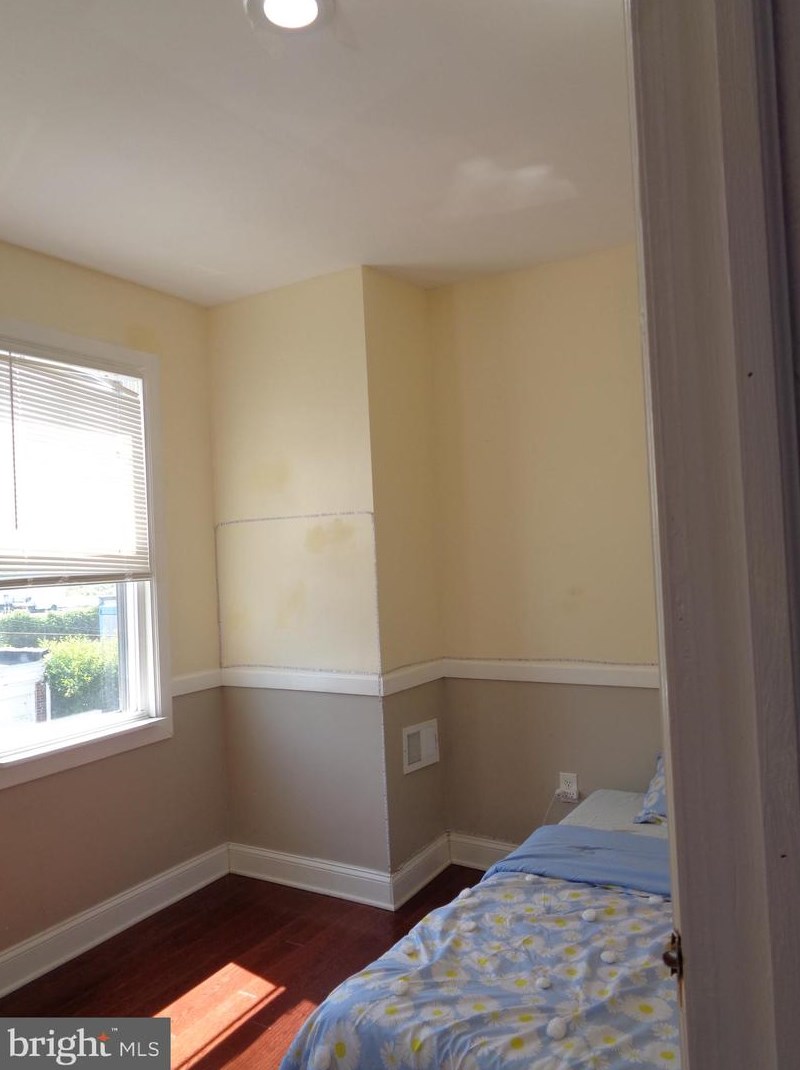 237 Somerville Ave, Philadelphia PA 19120-3223 exterior