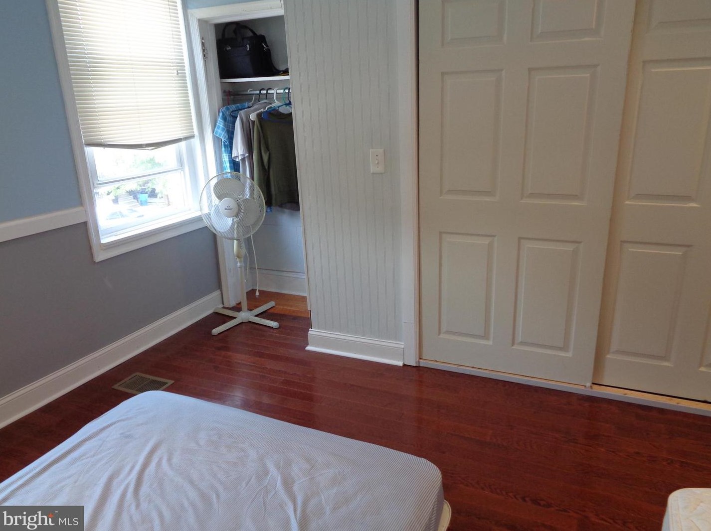 237 Somerville Ave, Philadelphia PA 19120-3223 exterior