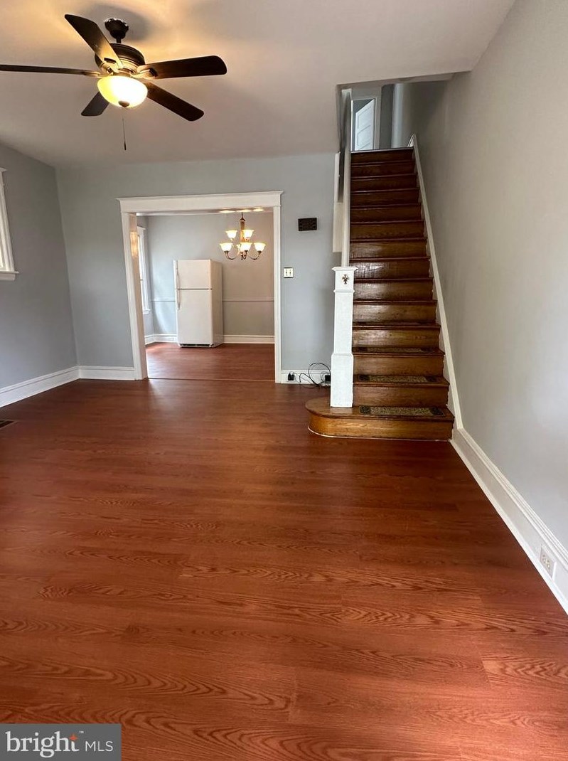 4533 Devereaux St, Philadelphia PA  19135-3605 exterior