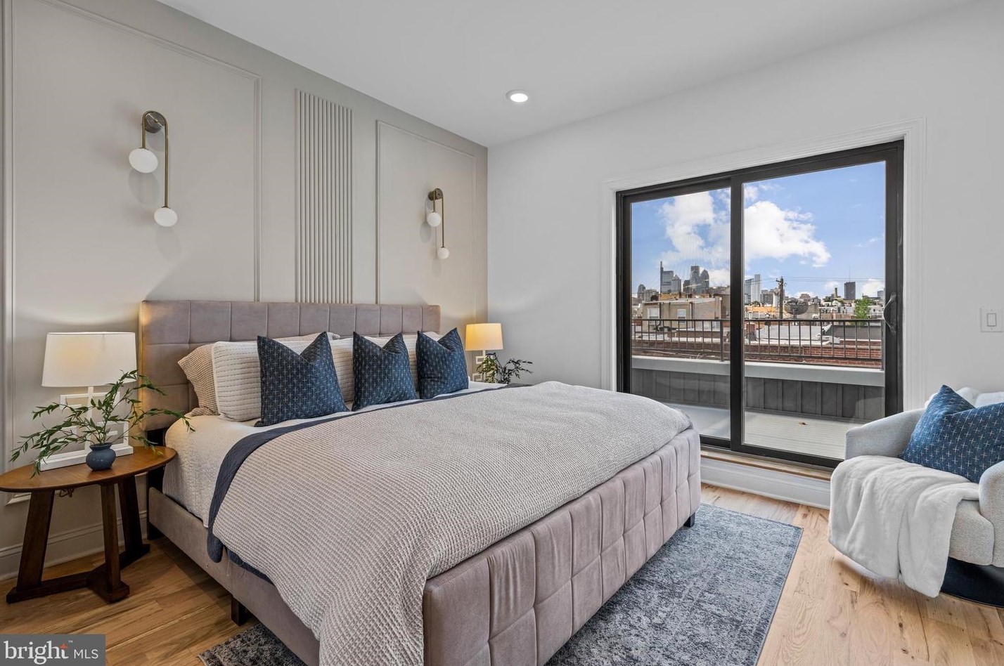 1106 Watkins St, Philadelphia PA  19148-1521 exterior