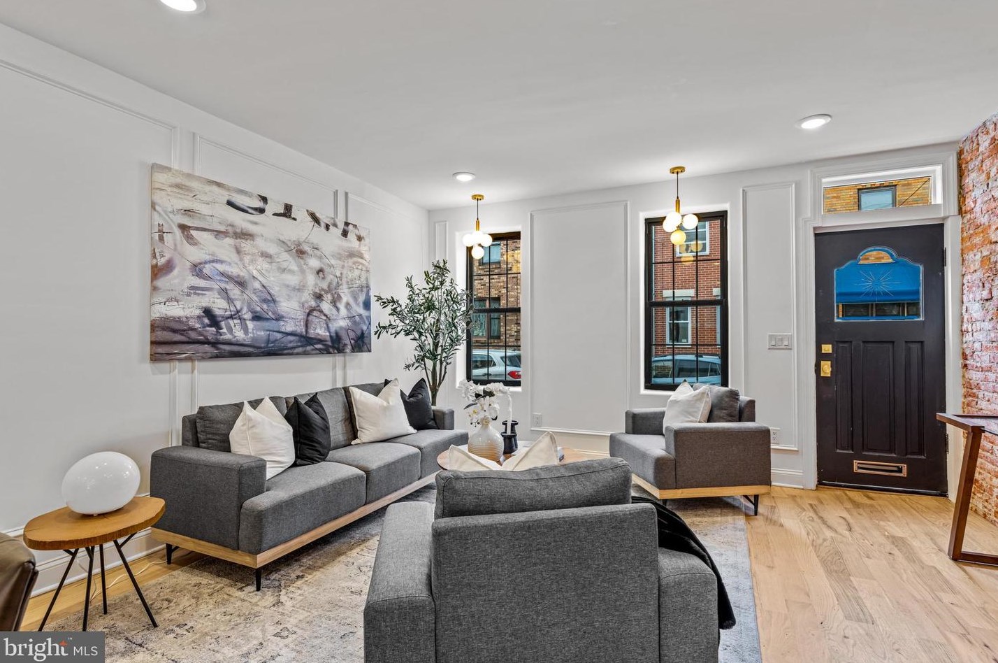 1106 Watkins St, Philadelphia PA  19148-1521 exterior