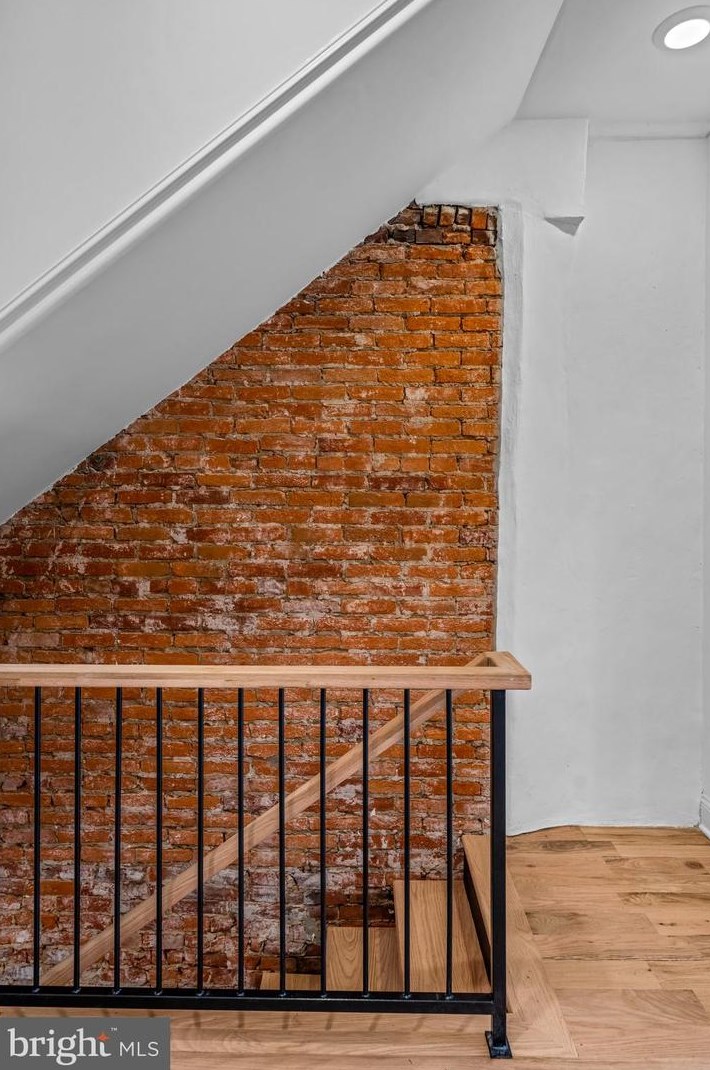 1106 Watkins St, Philadelphia PA  19148-1521 exterior