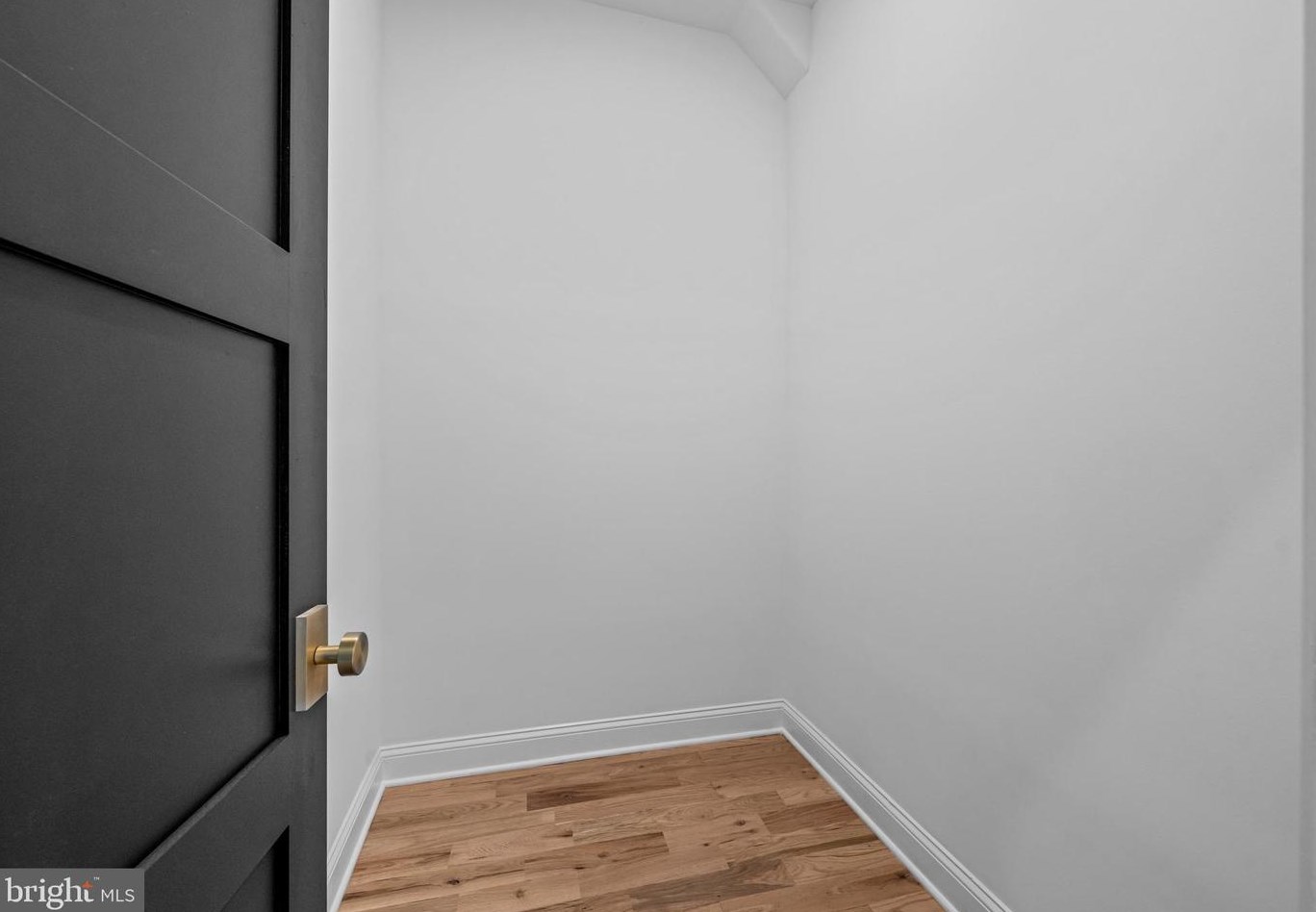 1106 Watkins St, Philadelphia PA  19148-1521 exterior