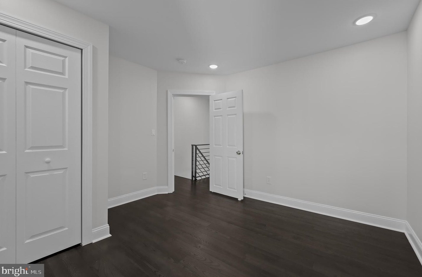 6012 Cedarhurst St, Philadelphia PA  19143-3105 exterior