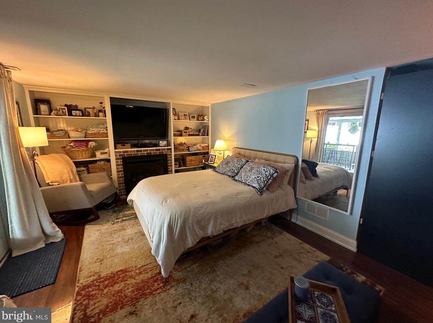 214 Wickley Rd, Philadelphia PA 19154-4338 exterior