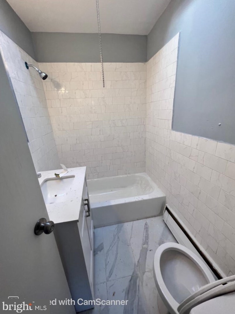 6036 Lawndale Ave, Philadelphia PA  19111-5724 exterior