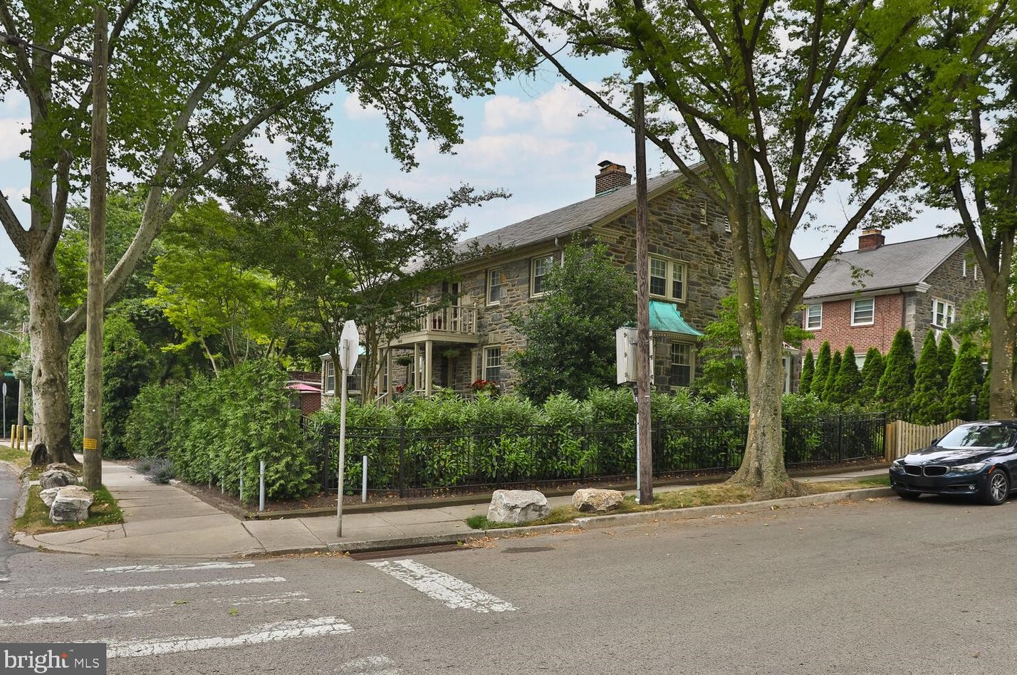 500 Arbutus St, Philadelphia PA  19119-3501 exterior