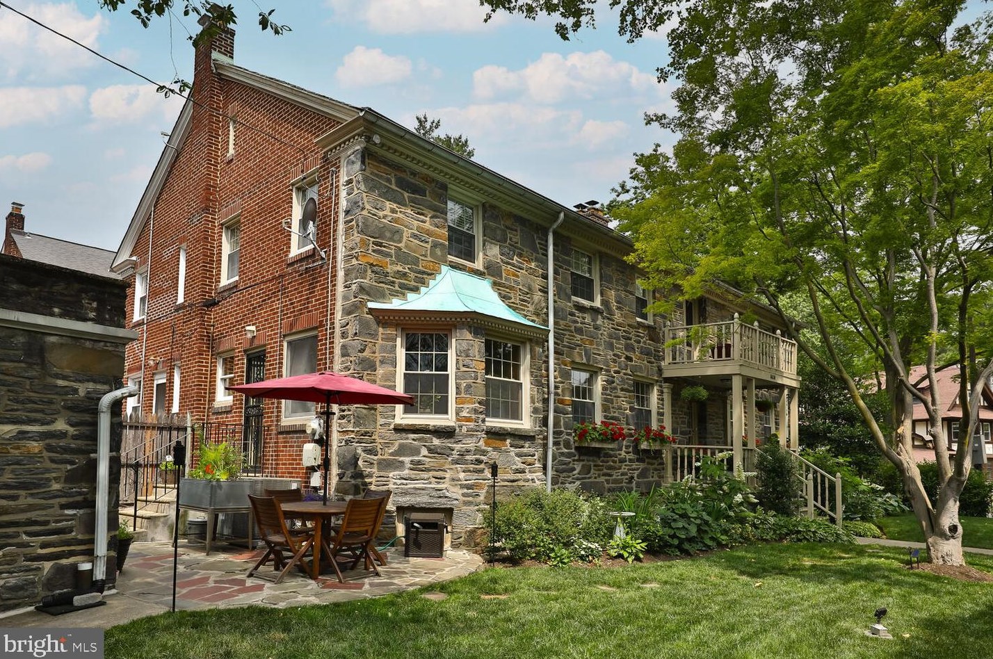 500 Arbutus St, Philadelphia PA  19119-3501 exterior