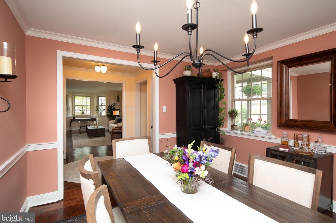 500 Arbutus St, Philadelphia PA  19119-3501 exterior