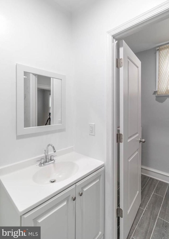 1713 68th Ave, Philadelphia PA  19126-2607 exterior