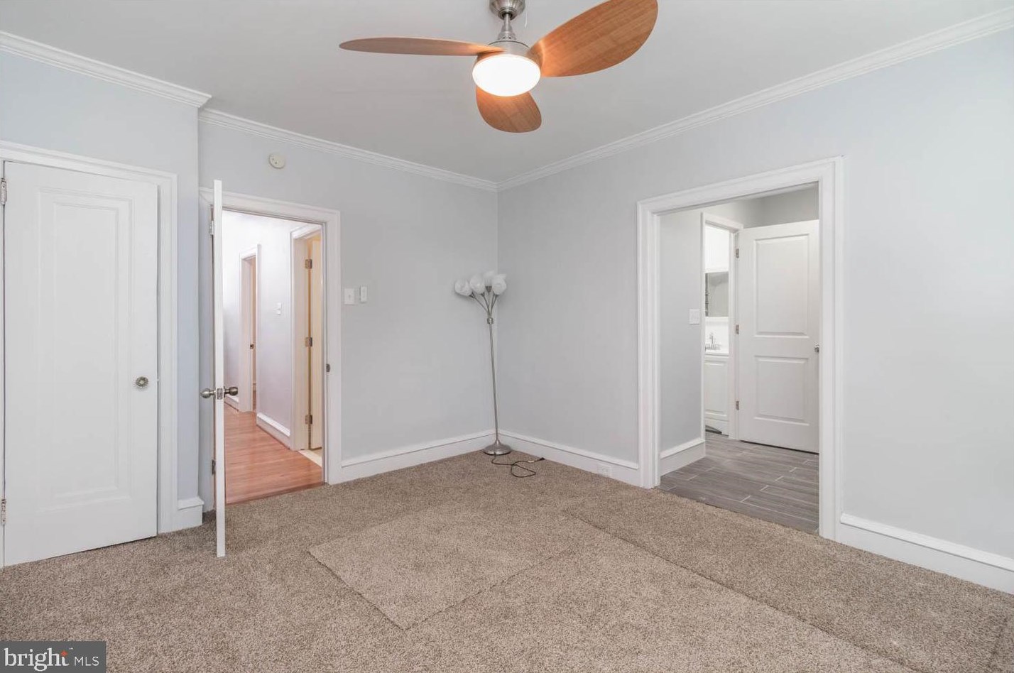 1713 68th Ave, Philadelphia PA  19126-2607 exterior