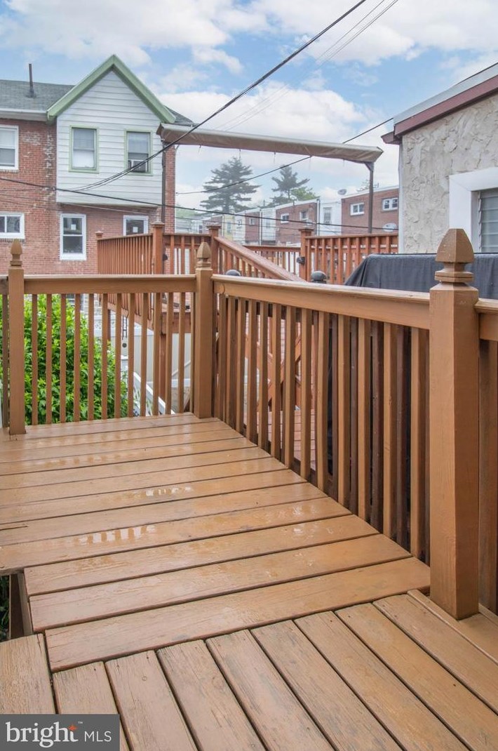 1713 68th Ave, Philadelphia PA  19126-2607 exterior