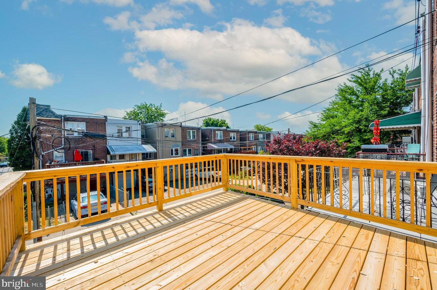 7365 Walnut Ln, Philadelphia PA  19138-1331 exterior