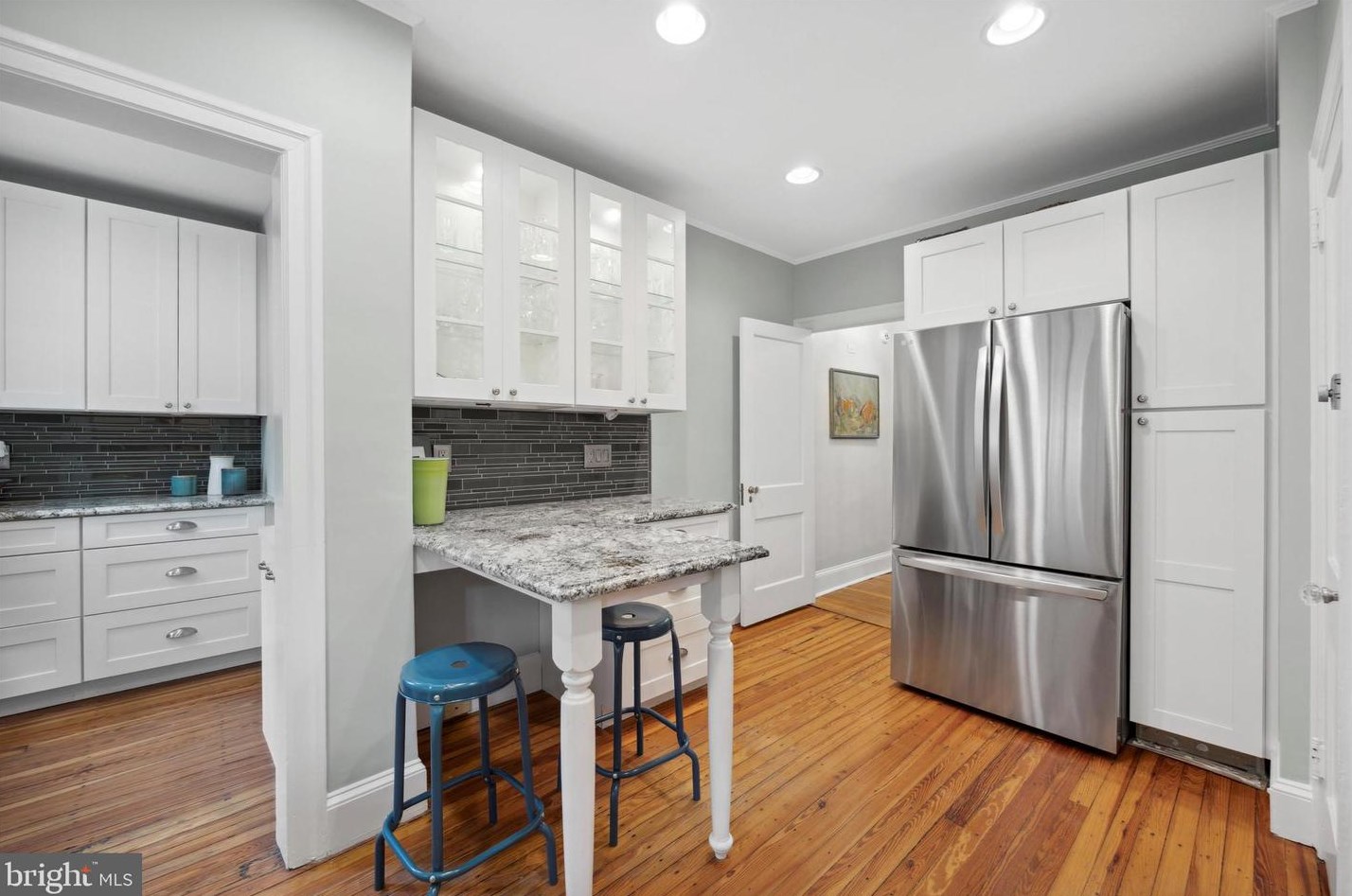 8713 Shawnee St, Philadelphia PA 19118-3804 exterior