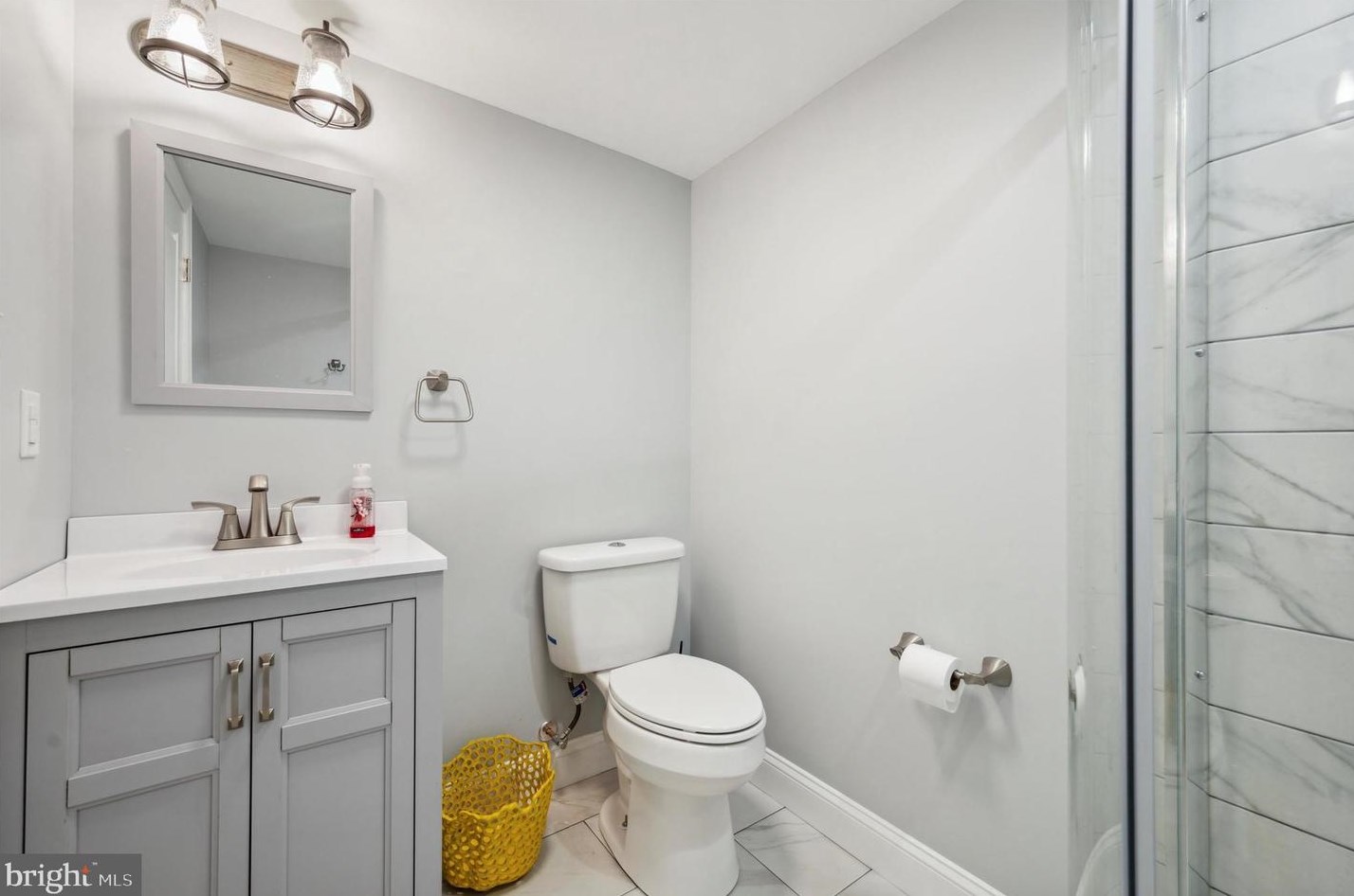 1113 Divinity St, Philadelphia PA  19143-4301 exterior