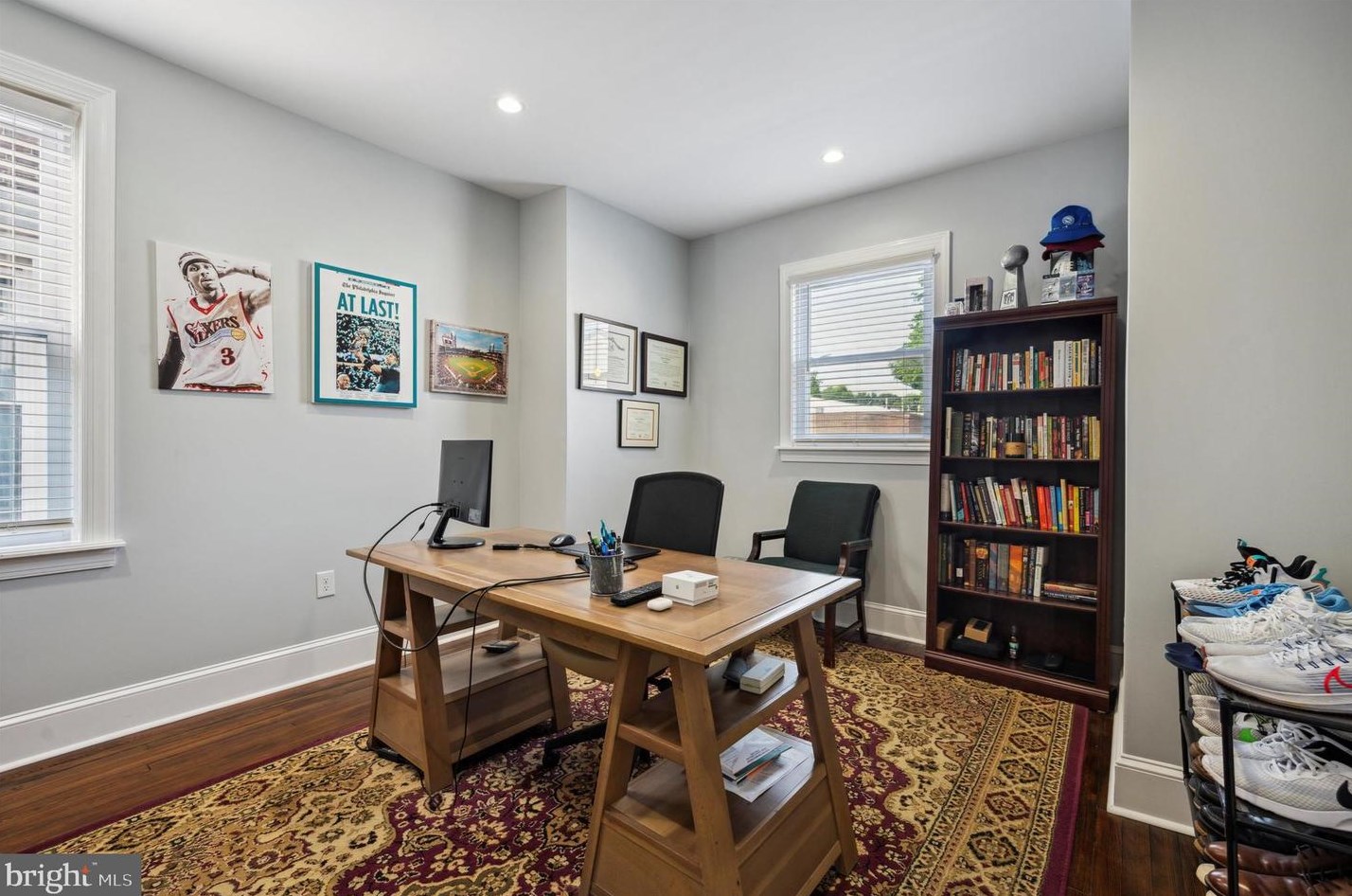 1113 Divinity St, Philadelphia PA  19143-4301 exterior