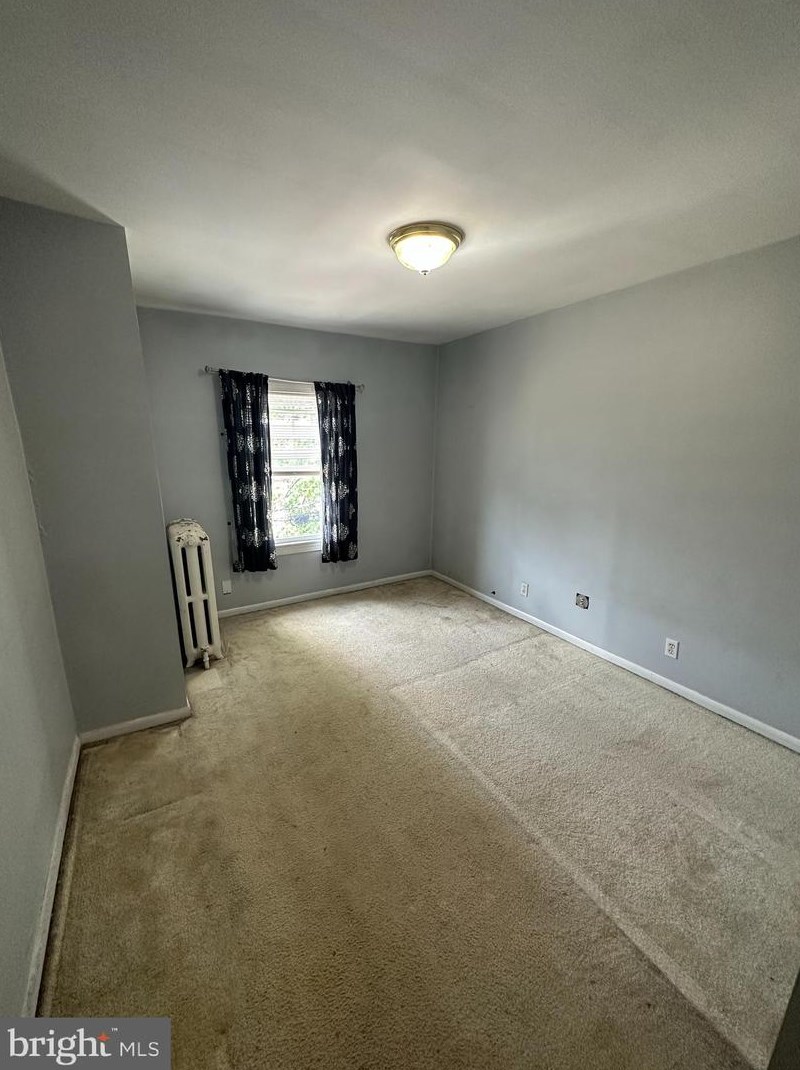 6522 Tulip St, Philadelphia PA 19135-2824 exterior