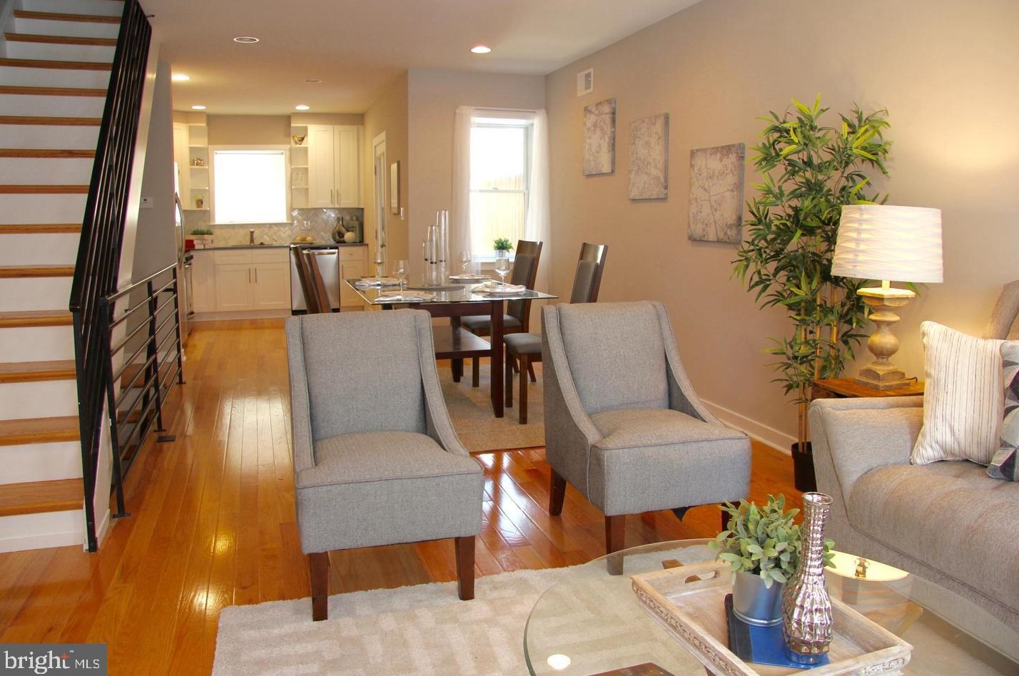 2023 Brown St, Philadelphia PA  19130-2621 exterior