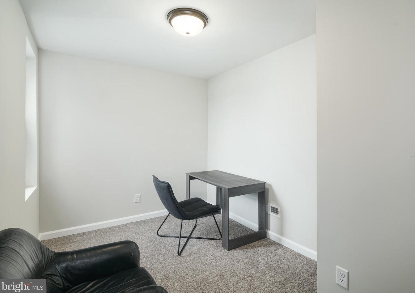 5649 Arlington St, Philadelphia PA  19131-3116 exterior